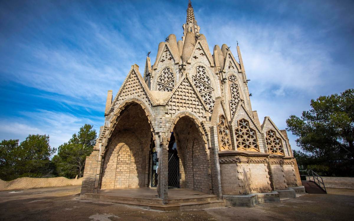 El Santuari de la Mare de Déu de Montserrat, a Montferri