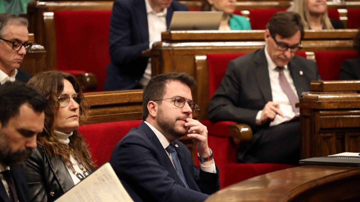El president de la Generalitat, Pere Aragonès, durant el ple del Parlament sobre els pressupostos.
