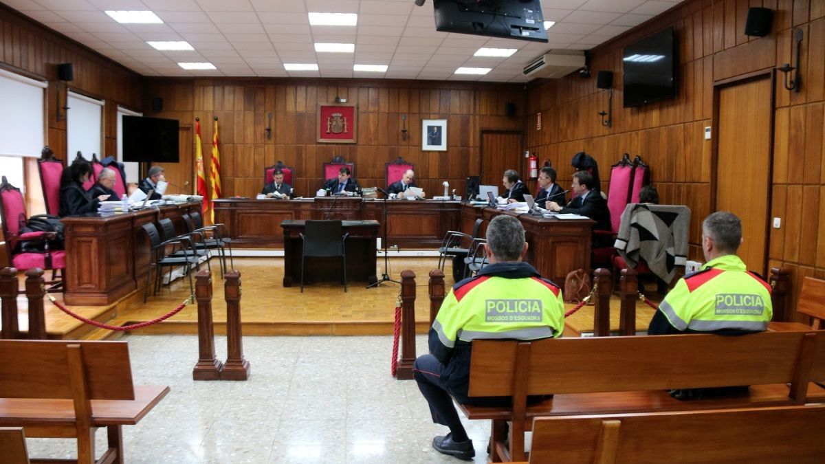 El tribunal ha imposat la pena màxima que és permesa en aquests casos.