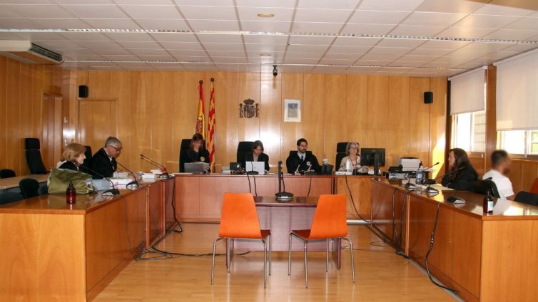 audiencia tarragona agressio sexual menors reus 2000 acn nacio