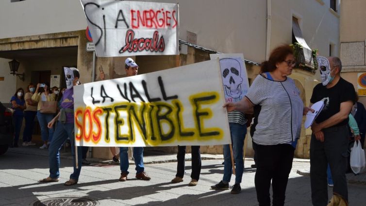 manifestacio contra mat 2021 la vall sostenible facebook nacio