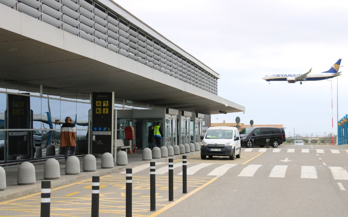 L'Aeroport de Reus ofereix una àmplia oferta de vols per viatjar aquest estiu des de Tarragona.