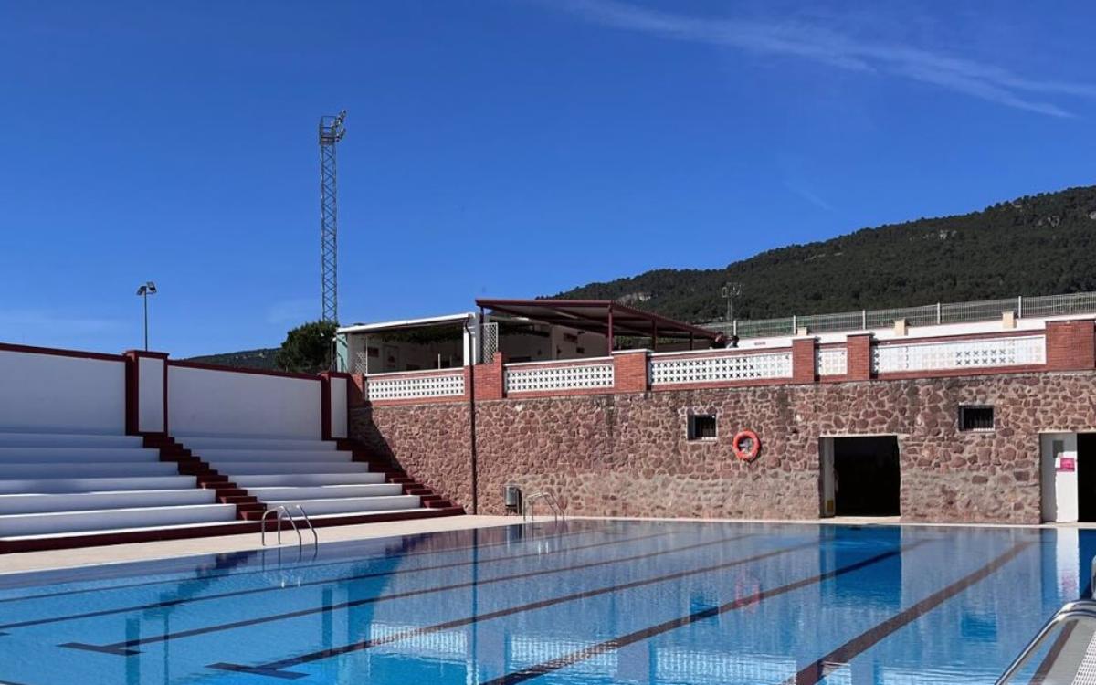 Imatge de la piscina municipal de Montblanc