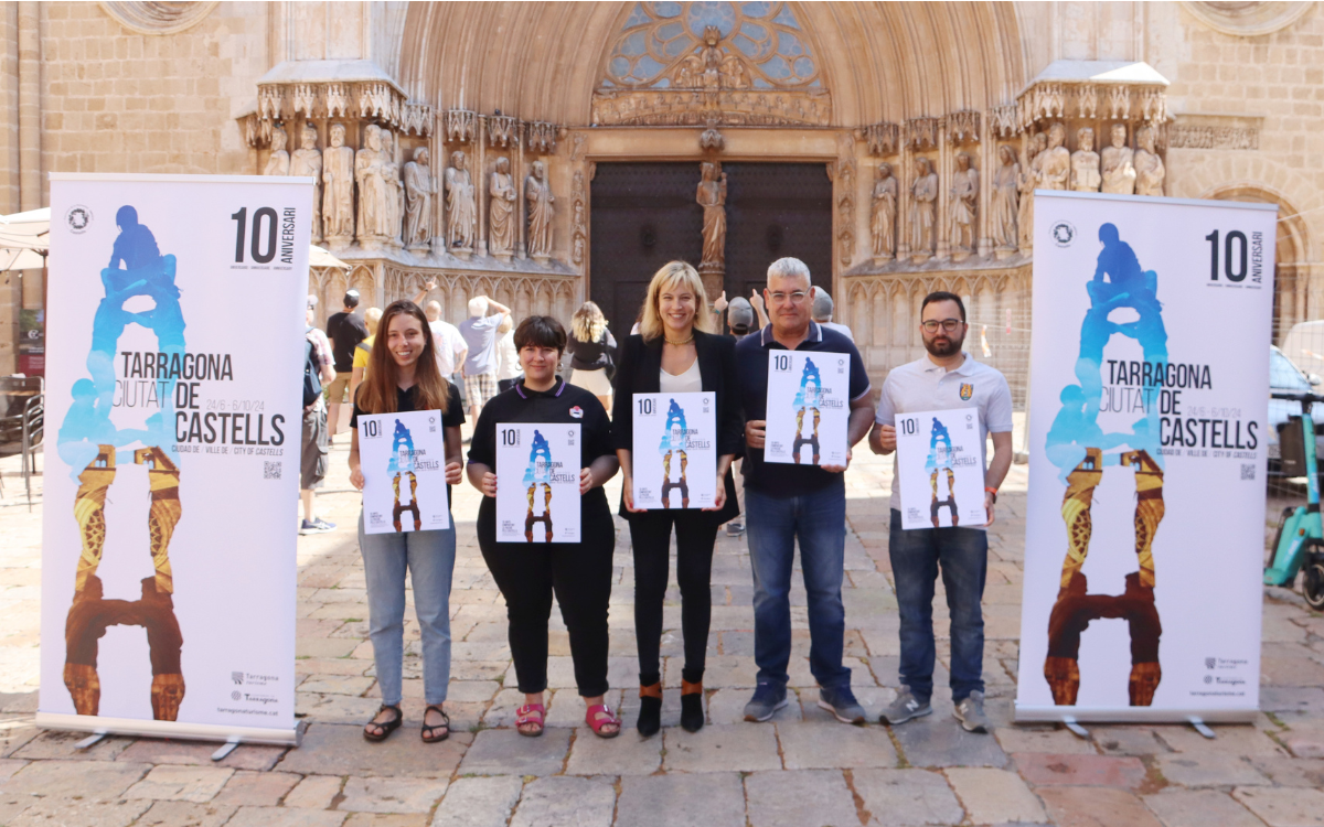 La presentació de la desena edició del Tarragona Ciutat de Castells s'ha fet al Pla de la Seu.