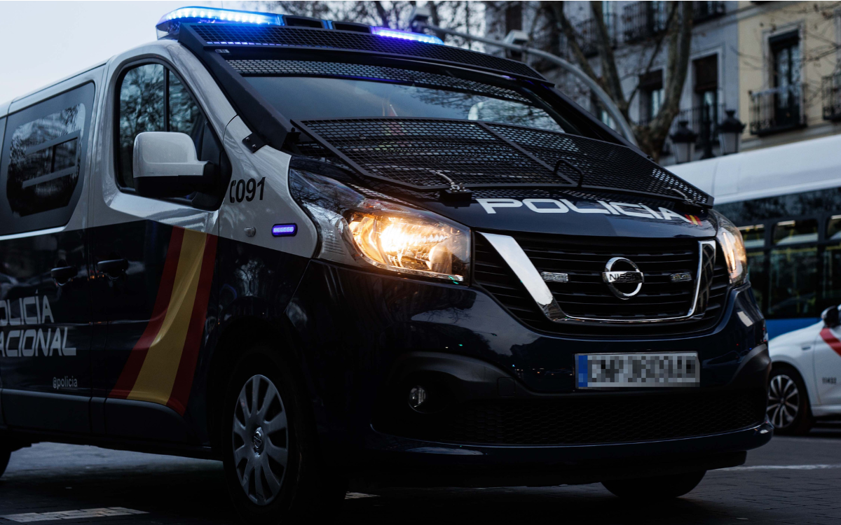 L'operatiu ha comptat amb la participació de la Policia Nacional, els Mossos d'Esquadra i la Policia Judiciària portuguesa.