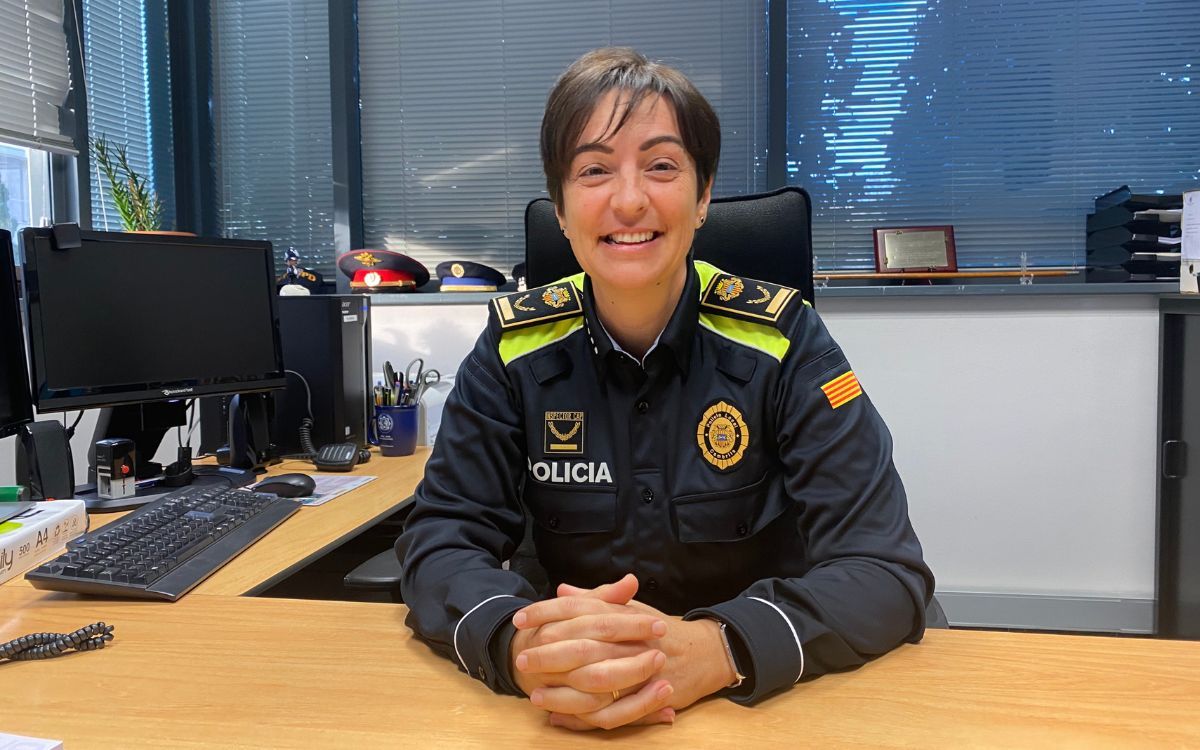 López es va convertir en la primera inspectora de la Policia Local de Cambrils