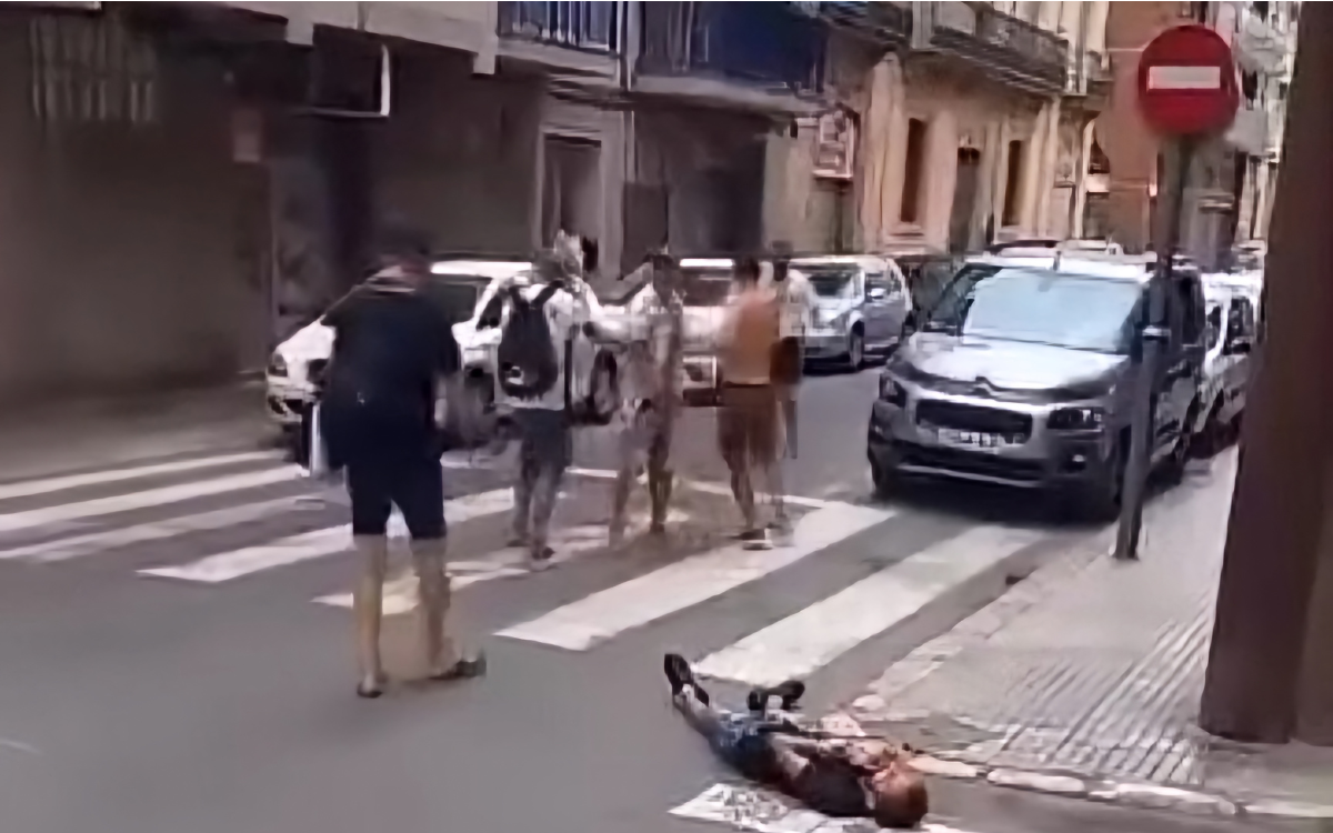 La baralla s'ha produït al carrer Orosi i al carrer General Contreras, a la Part Baixa de Tarragona.