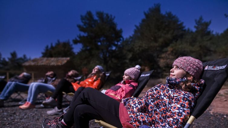 El Parc Astronòmic de les Muntanyes de Prades és una de les millors activitats que podeu fer a la zona. Fotografia: AstroPrades