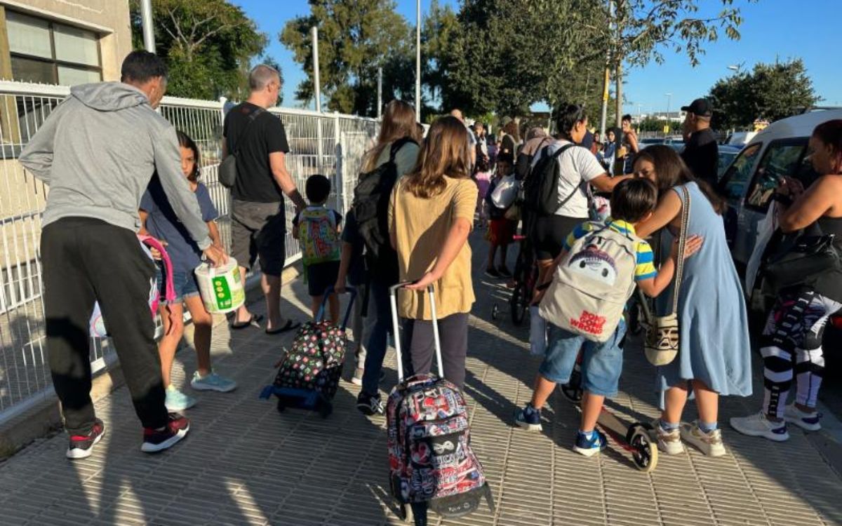 L'Ajuntament de Torredembarra assegura que la situació de places educatives és crítica al municipi.