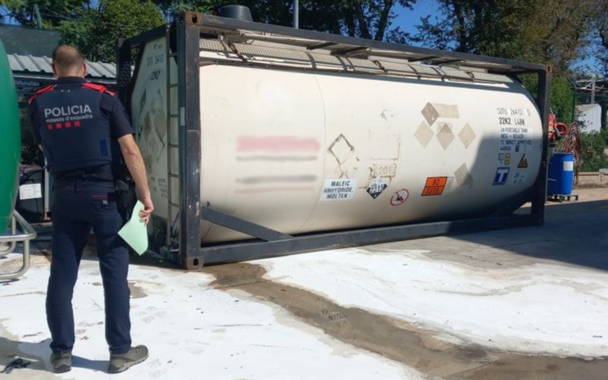 La fuita al polígon va causar molèsties als veïns de la zona a Constantí.