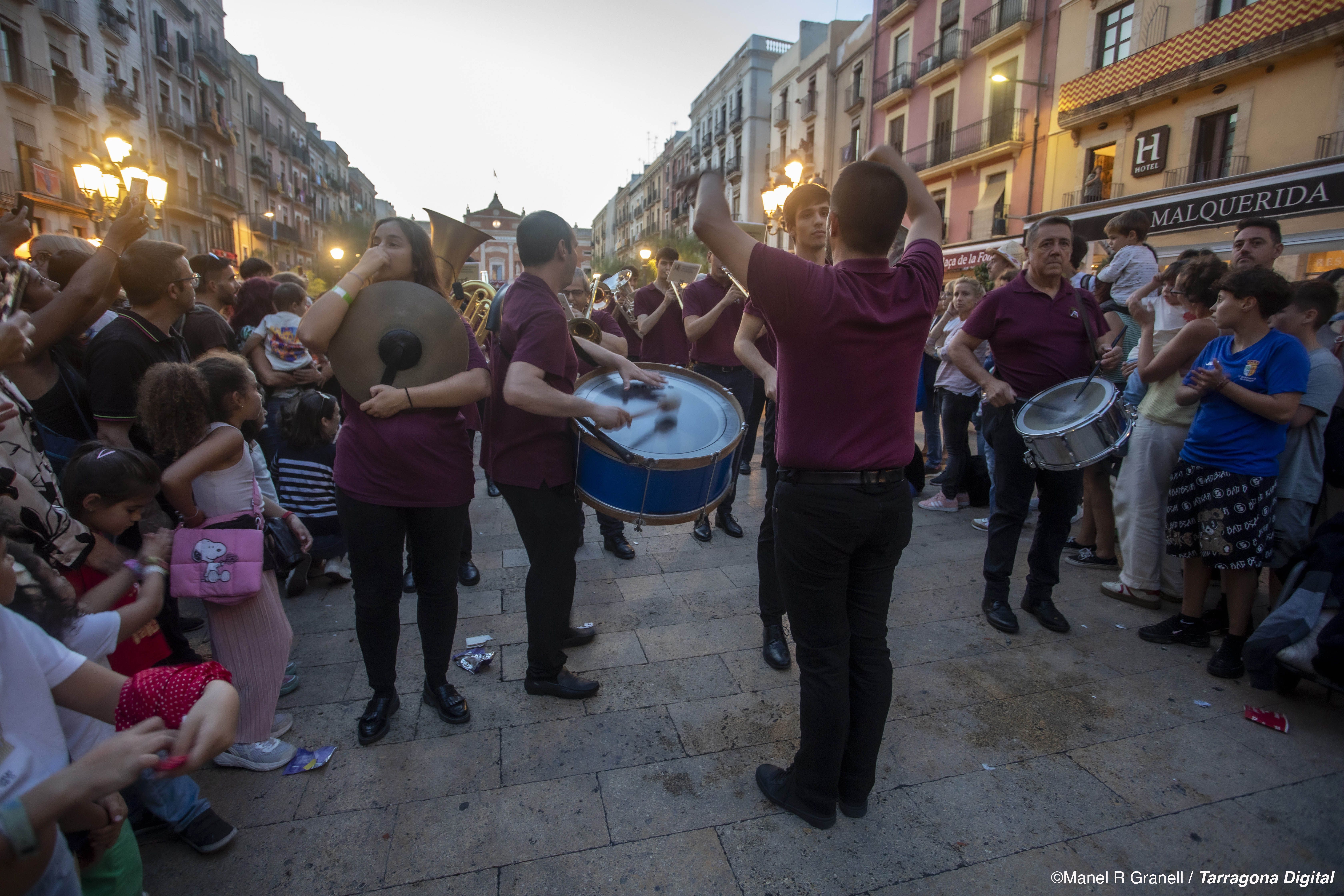 Tarragona celebra la vigília de Santa Tecla 2024 amb la Cercavila