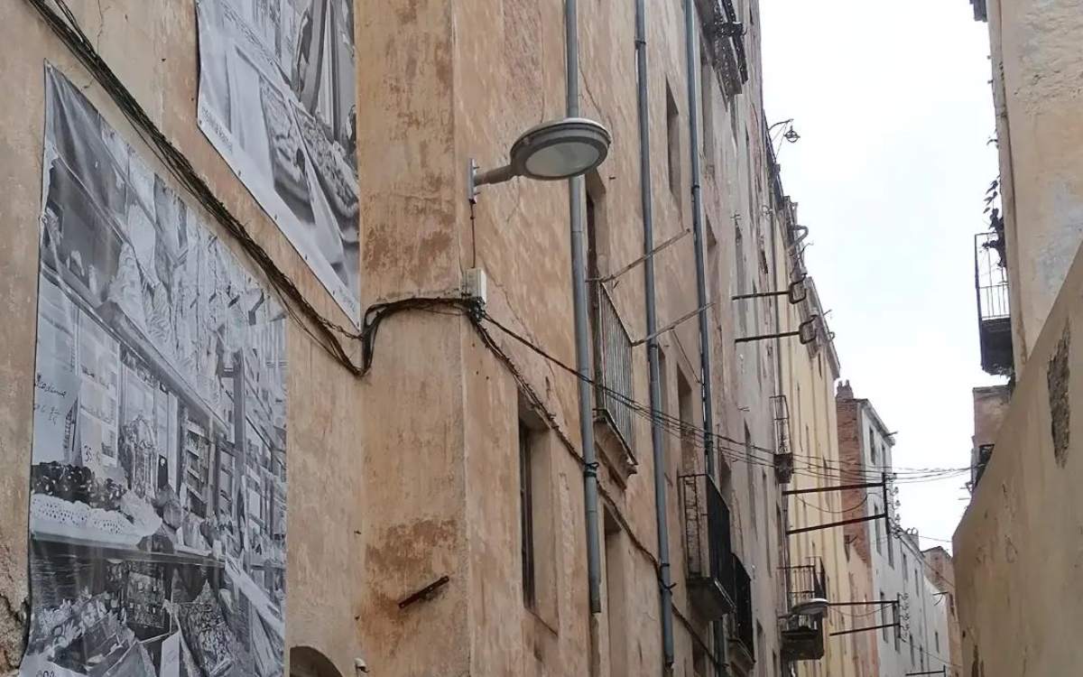 Imatge d'un carrer al centre històric de Valls