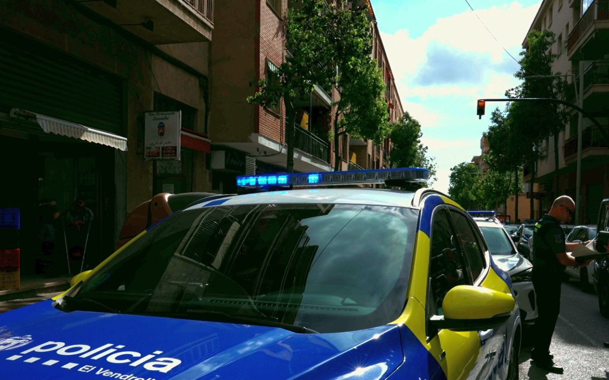 Gran desplegament en aquest operatiu policial conjunt al Vendrell.