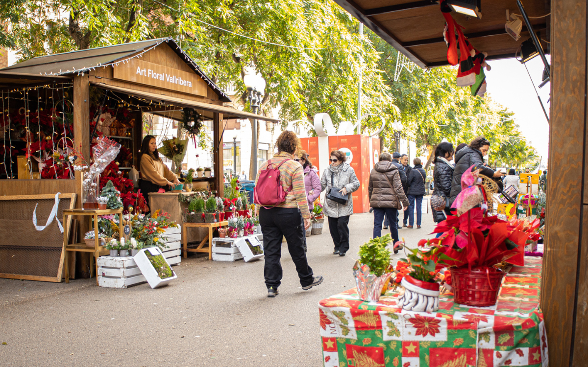 ·l Mercat de Nadal se celebrarà del 29 novembre al 23 de desembre, mentre que el Mercat de l'Artesania tindrà lloc del 6 de desembre al 6 de gener de 2025.