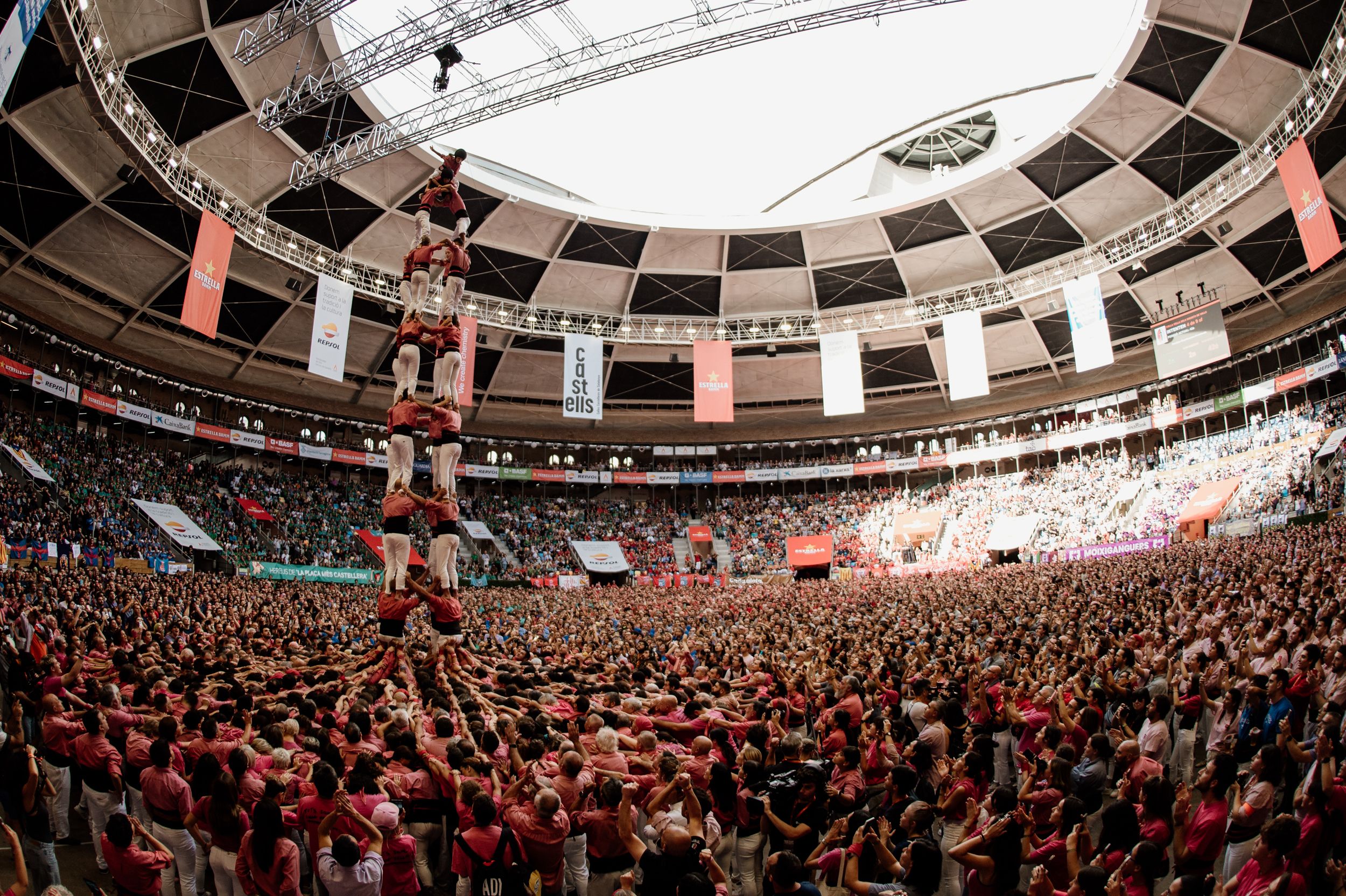 Les millors imatges de la jornada de diumenge del Concurs de Castells 2024