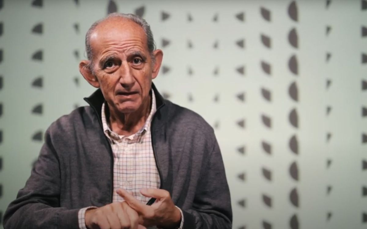 Imatge de Paco Llevat en la seva participació al documental de Canal Reus 'Reus 1970 - 2020: La transformació d'una ciutat'.