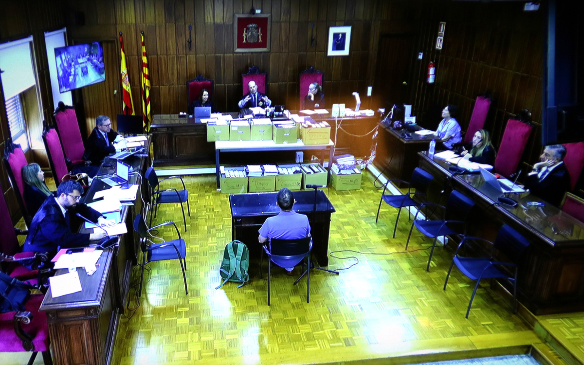 L'arqueòleg Ricardo Mar ha declarat com a testimoni en el judici de Parc Central.