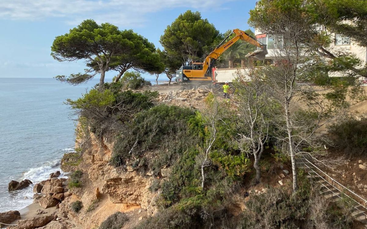 Imatge d'arxiu de les obres al passeig de les Cales de Miami Plajta