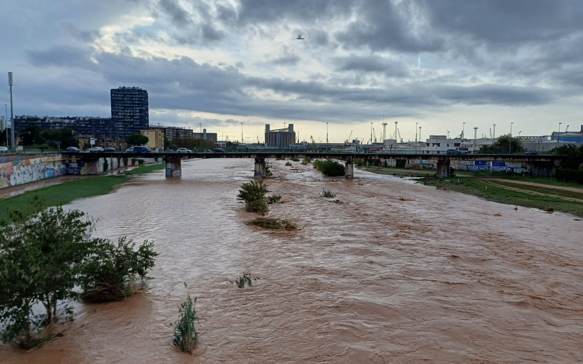 La pluja ha provocat averies en el subministrament elèctric al centre de Tarragona.