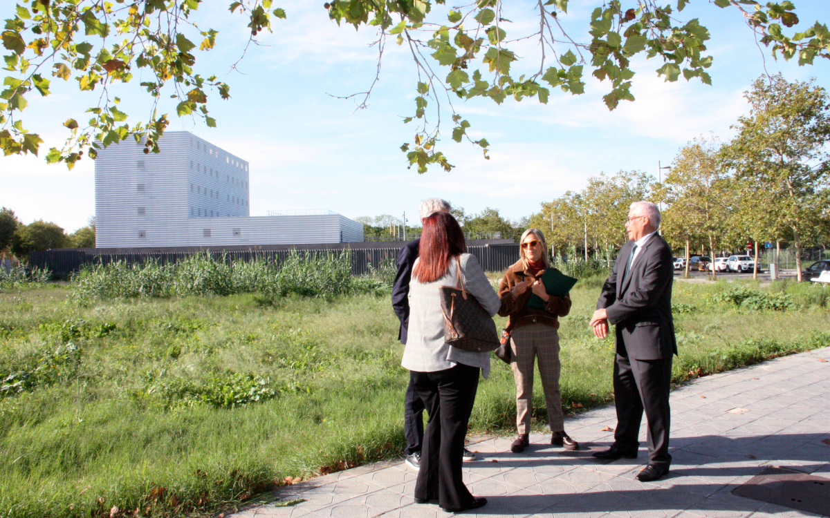 Representants de la Sindicatura de Comptes han visitat l'espai en què està previst construir el nou Fòrum Judicial de Tarragona.