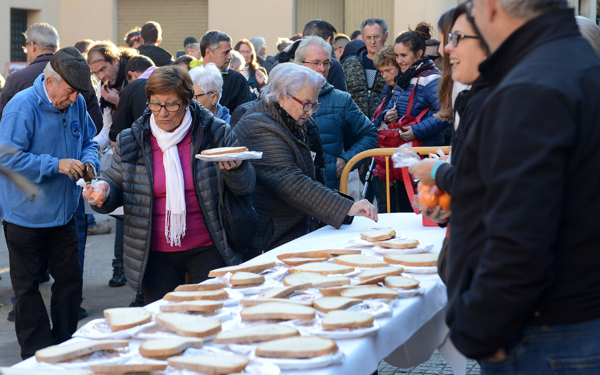 La Festa de l'Oli del Morell començarà a les nou del matí amb el tradicional esmorzar popular.