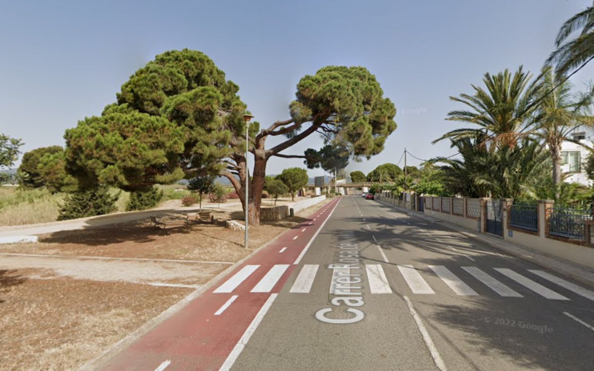 S'adequarà el carril ja existent al carrer de la Rosa dels Vents