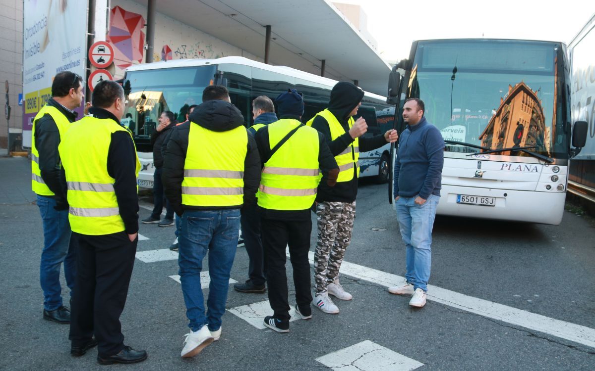 La vaga del transport de viatgers s'allargarà durant la jornada de dijous i divendres.