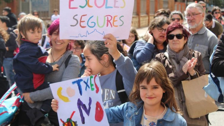 tall carrer protesta escola prat riba reus nacio (1)