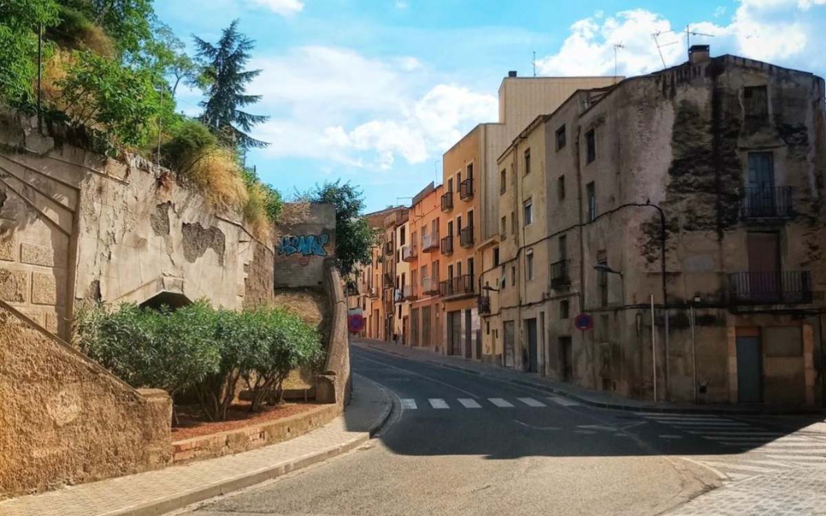 Imatge de la muralla de Sant Antoni de Valls