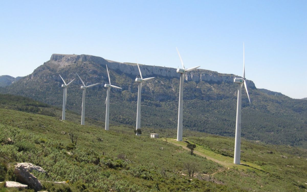 Imatge d'arxiu dels molins de vent a Pradell de la Teixeta