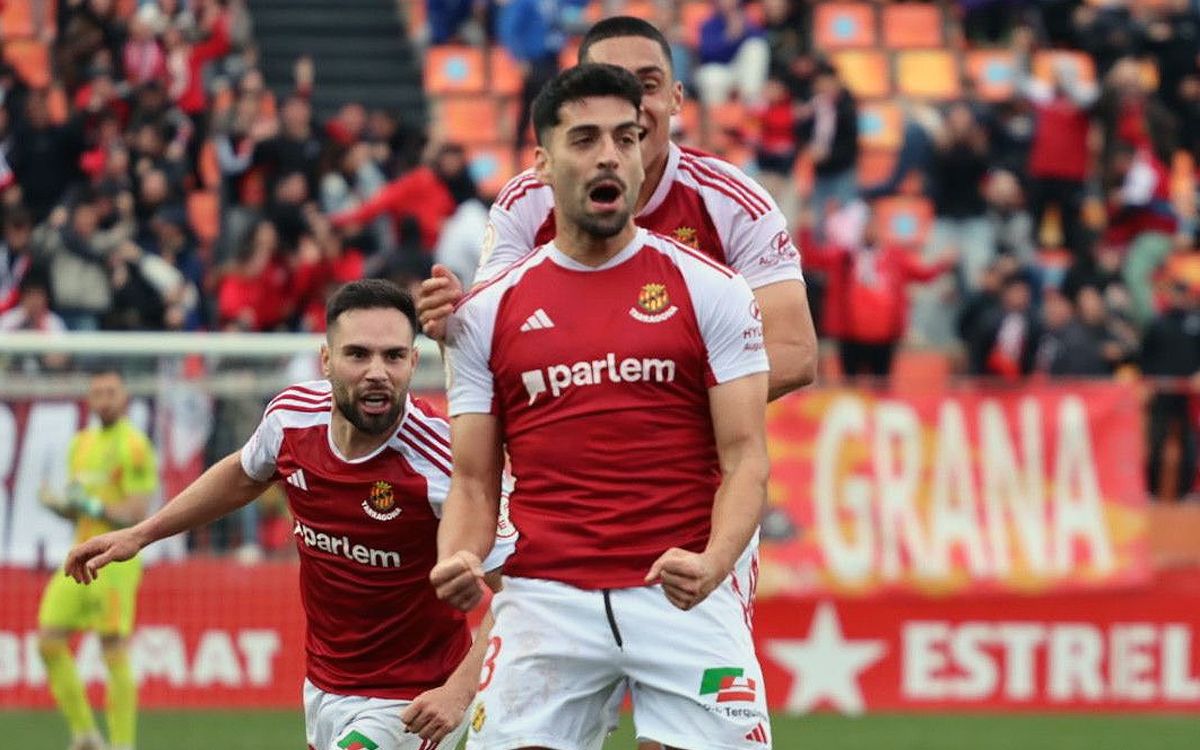 Gorka celebra el gol de l'empat del Nàstic de Tarragona contra l'Amorebieta a Primera RFEF