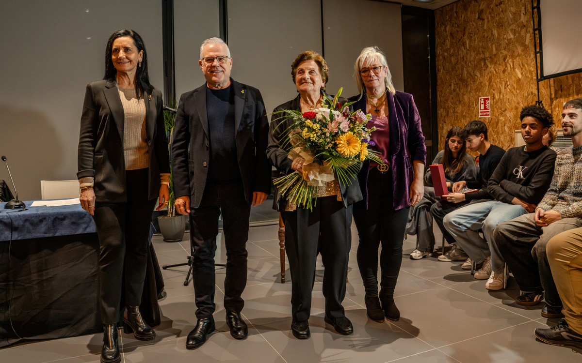 L'homenatge a Danièle Fähndrich ha estat presidit per l'alcalde de Salou, Pere Granados.