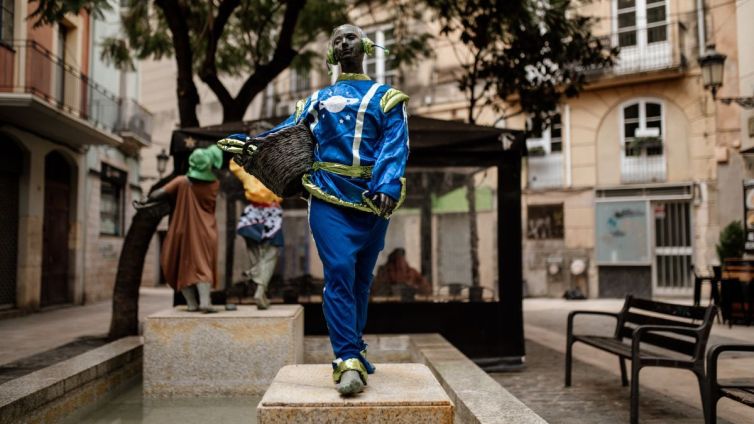 A la plaça de les Basses també ha arribat Carnaval. Fotografies: L.S.