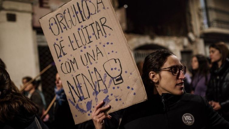 manifestacio feminista 8m reus 2024 laia solanellas nacio (1)