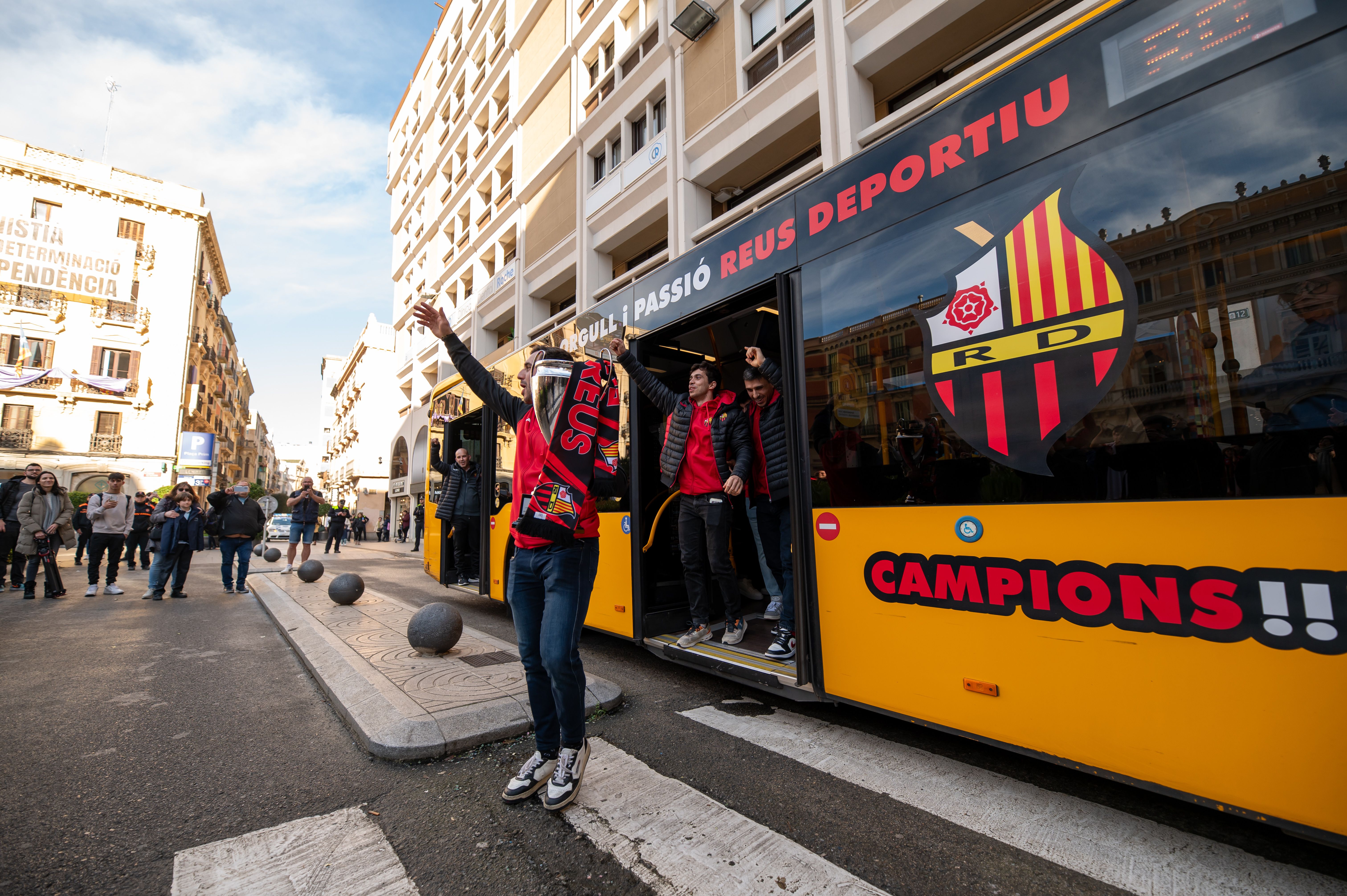 El Reus Deportiu celebra la Copa del Rei d'hoquei patins 2025 amb la ciutat. 