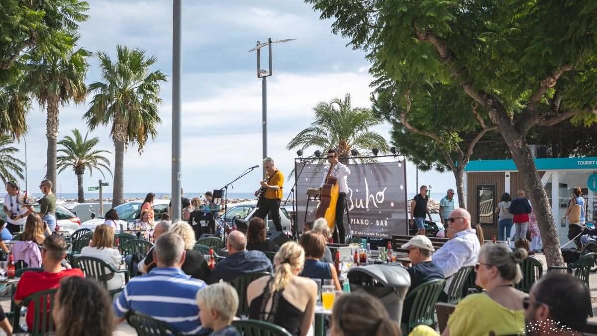 Imatge d'arxiu d'una edició anterior del Vermut Live Music de l'Hospitalet de l'Infant.