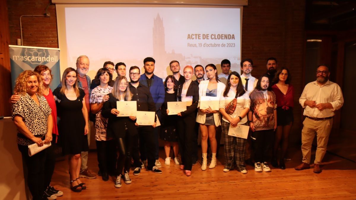 Acte de cloenda de la vuitena Casa d'Oficis de Creació i producció audiovisual de Mas Carandell a Reus